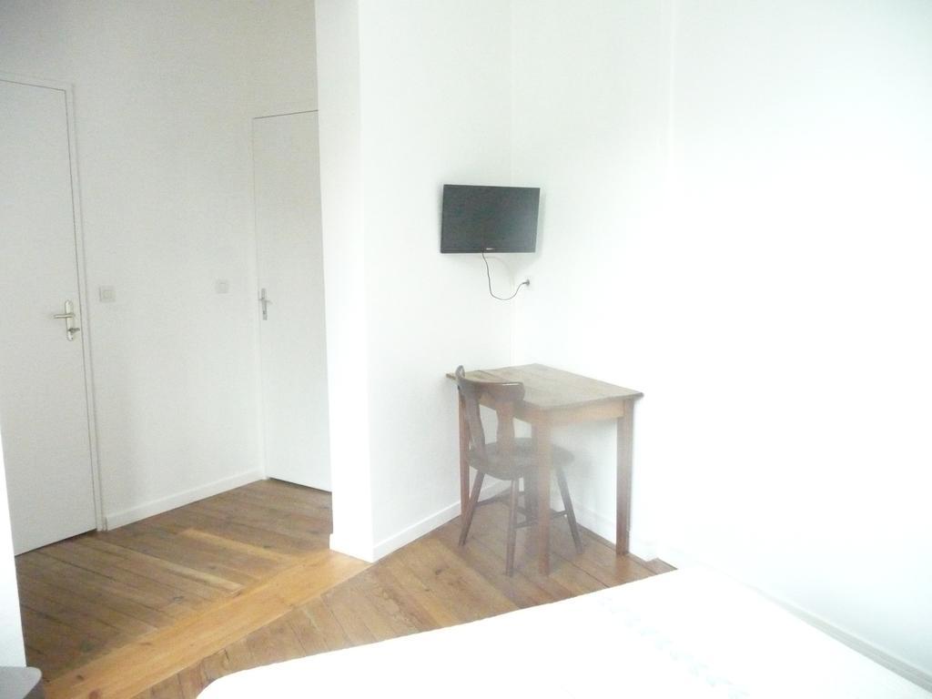 Hotel De La Gare Périgueux Cameră foto