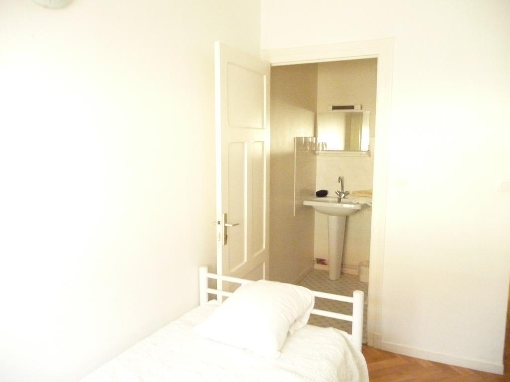 Hotel De La Gare Périgueux Cameră foto